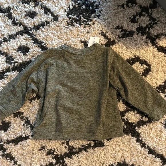NWT outdoor voices cloudknit kids sweatshirt 2T - Picture 2 of 3